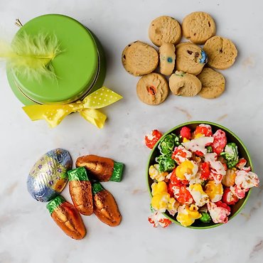 Chick Easter Treats Gift Tin