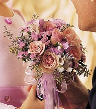 Hand-Tied Girl\'s Bouquet